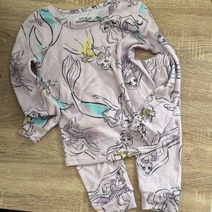 NWOT Disney Princess Pajamas